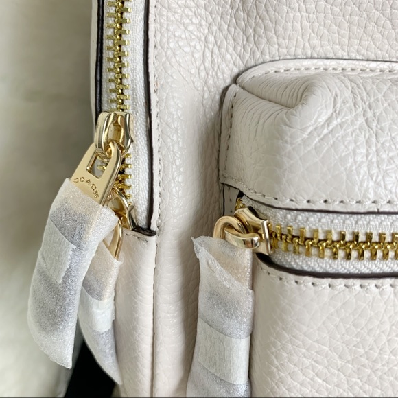 🐻 Coach Medium Charlie Backpack With Vandal Gummy - Picture 8 of 13